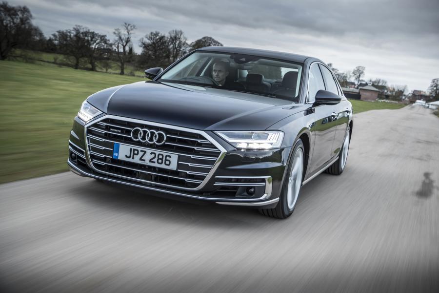  Audi A8 50 TDI Quattro (D5) 2017 года  (UK) (фото 16 из 17)
